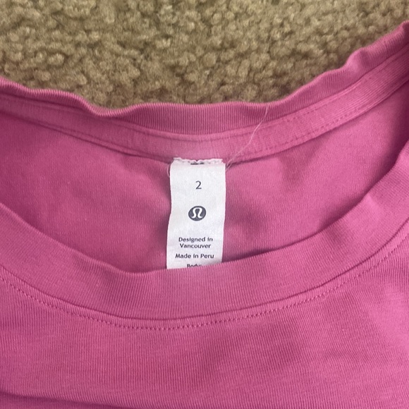 Lululemon pink top - Picture 2 of 4